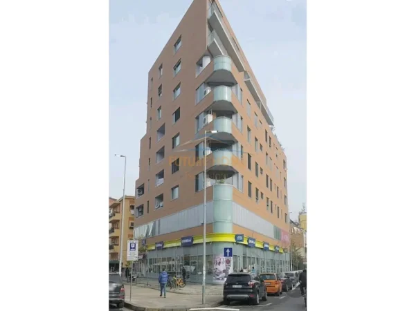 Tirane, jepet me qera ambjent biznesi Kati 1, 20 m² 450 € (Stadiumi Dinamo)