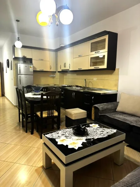 🏠 Jepet me Qera Apartament 1+1 në Shkoze,  420 MIJE LEKE