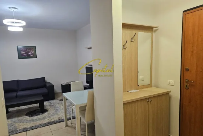 Tirane, jepet me qera apartament 2+1 Kati 1, 76 m² 550 € (5 MAJI)