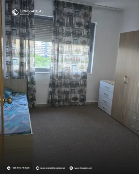 Tirane, jepet me qera apartament 2+1+Ballkon Kati 4, 90 m² 600 € 