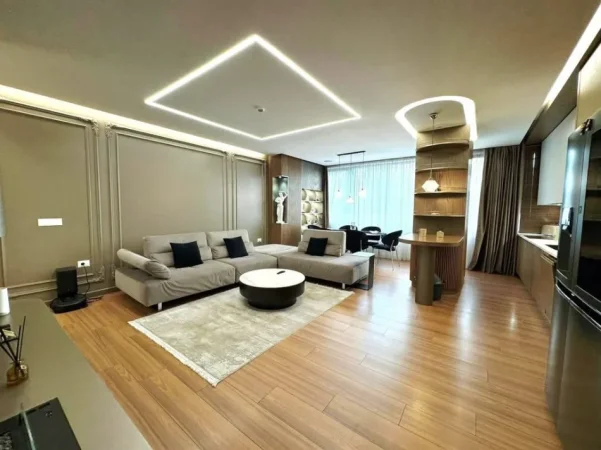 Tirane, shitet apartament 2+1 Kati 2, 131 m² 386.500 € 