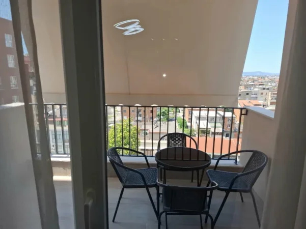 Tirane, jepet me qera apartament 2+1 Kati 6, 86 m² 650 € (LAPRAKE)