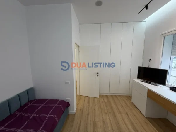 Tirane, jepet me qera apartament 2+1 , 110 m² 1.200 € 
