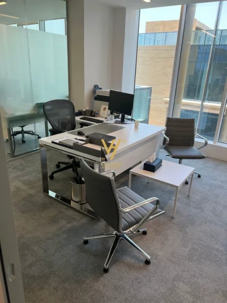 Tirane, jepet me qera zyre Kati 2, 122 m² 1.800 € (RRUGA E ELBASANIT)