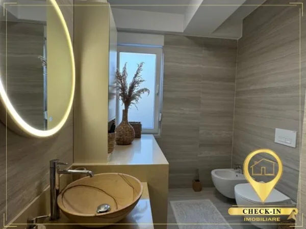 Tirane, jepet me qera 1+1+Aneks+Ballkon Kati 1, 75 m² 1.000 € (Rruga e Barrikadave)