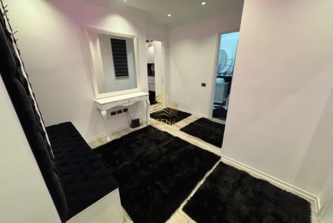 Tirane, shitet apartament 2+1+Ballkon Kati 4, 83 m² 165.000 € (Fresk)
