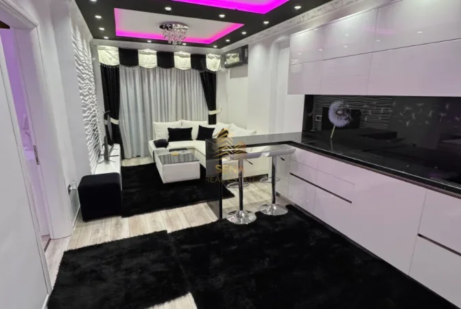 Tirane, shitet apartament 2+1+Ballkon Kati 4, 83 m² 165.000 € (Fresk)