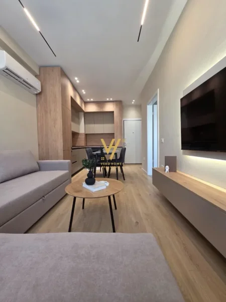 Tirane, jepet me qera apartament 1+1+Ballkon Kati 5, 57 m² 470 € (ALI DEMI)