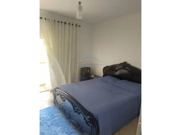 Tirane, jepet me qera apartament 1+1 Kati 2, 60 m² 400 € (ALLIAS)