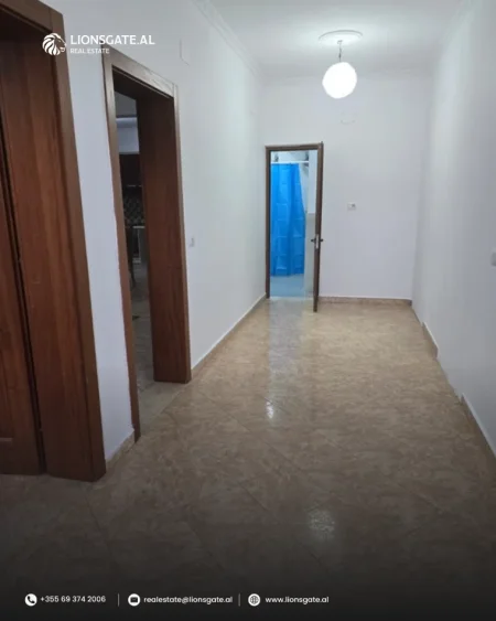 Tirane, jepet me qera apartament 1+1+Ballkon Kati 0, 120 m² 450 € 