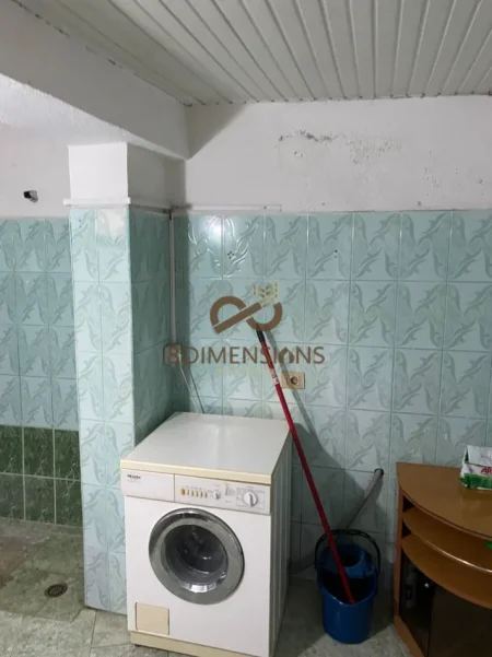 Jepet me qera Apartament 1+1 ne vile private ne Kodren e Priftit (D8241Z-57)