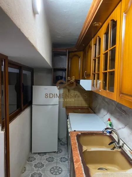 Jepet me qera Apartament 1+1 ne vile private ne Kodren e Priftit (D8241Z-57)