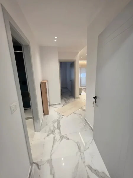Tirane, jepet me qera apartament 1+1 Kati 2, 60 m² 550 € (rruga dritan hoxha)