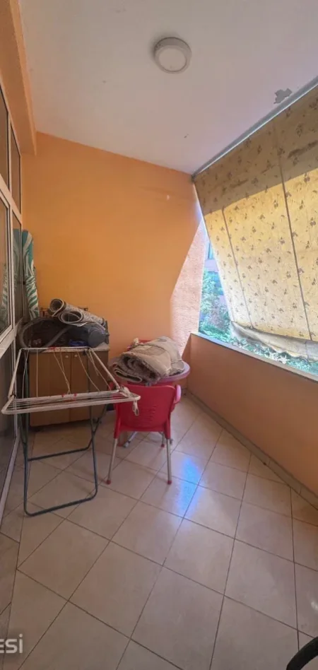 Tirane, jepet me qera apartament 2+1+Ballkon Kati 3, 110 m² 650 € (Pranë Dental Turk, Don Bosko, Tiranë)