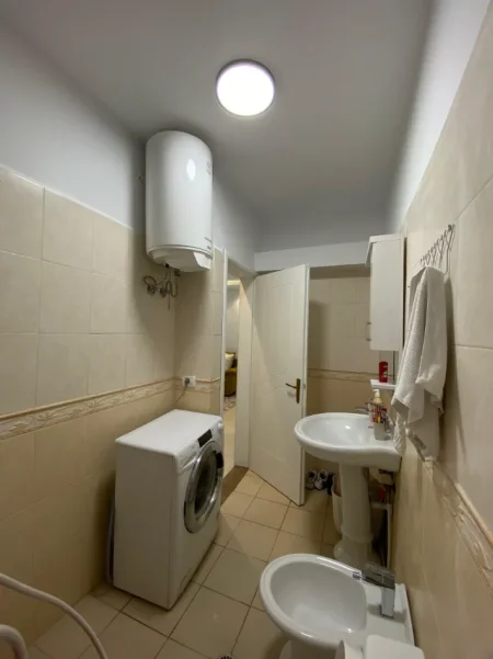 Durres, shitet apartament 1+1 , 42 m² 78.000 € (Shkembi i Kavajes)