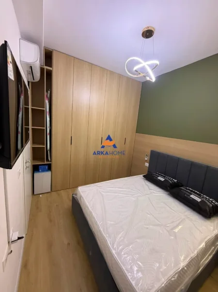 Tirane, jepet me qera apartament 1+1+Ballkon Kati 6, 60 m² 535 € 