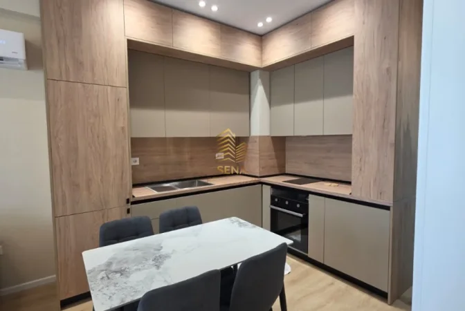 Tirane, jepet me qera apartament 1+1+Ballkon Kati 5, 58 m² 450 € (Ali Demi)