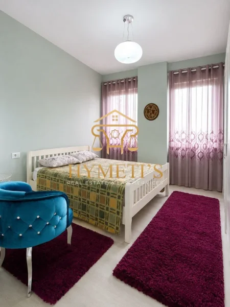 Tirane, jepet me qera apartament 3+1 Kati 4, 123 m² 850 € (Rr. Jordan Misja)