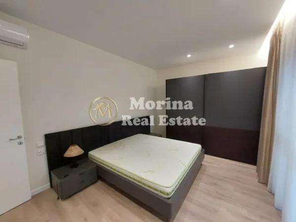Tirane, jepet me qera apartament 2+1 Kati 4, 130 m² 900 € (Rruga 5 Maji)