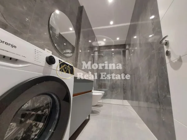 Tirane, jepet me qera apartament 2+1 Kati 4, 130 m² 900 € (Rruga 5 Maji)