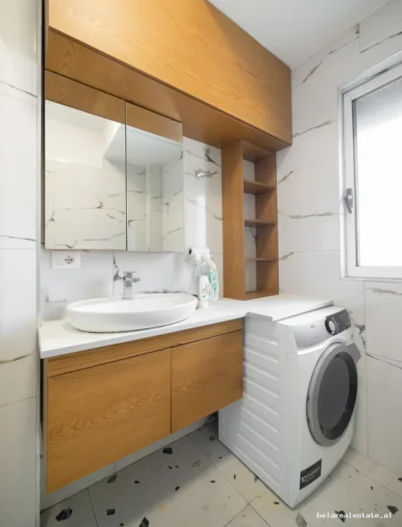 Tirane, jepet me qera apartament 2+1 Kati 3, 70 m² 223.000 € (hoxha tahsim)