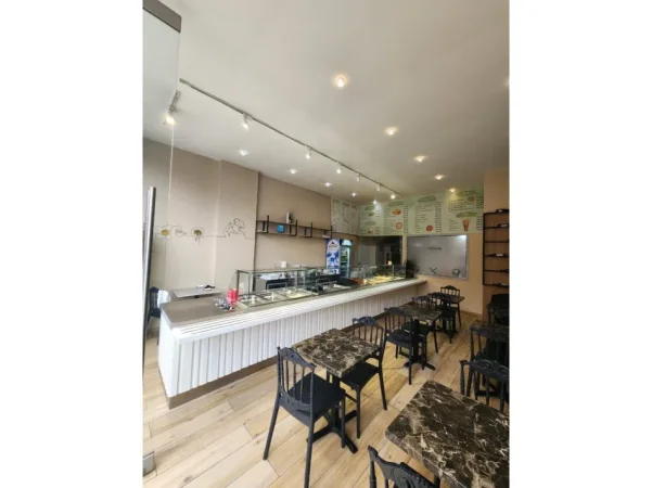 Tirane, shes Shitet, Biznesi "Restorant", Kompleksi Delijorgji, Tirane. 20.000 €