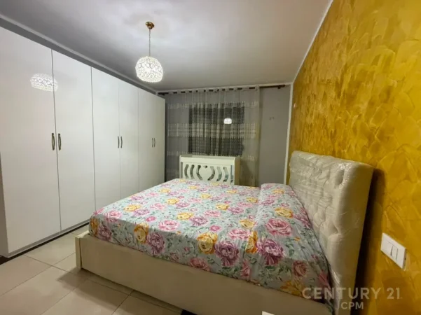 Tirane, jepet me qera apartament 3+1 Kati 1, 91 m² 160.000 € (ali demi prane big market)