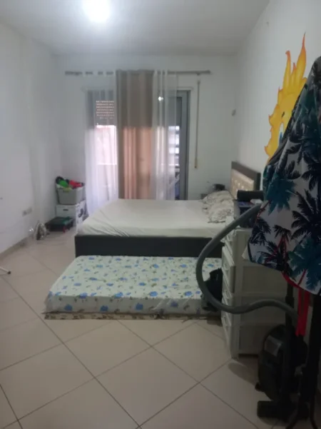 Tirane, jepet me qera apartament 1+1 Kati 5, 65 m² 400 € (Astir)