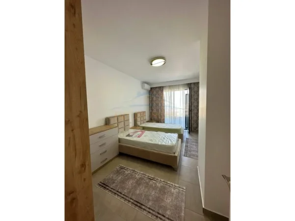 Tirane, shitet apartament 2+1 Kati 6, 104 m² 110.000 € (KAMEZ)