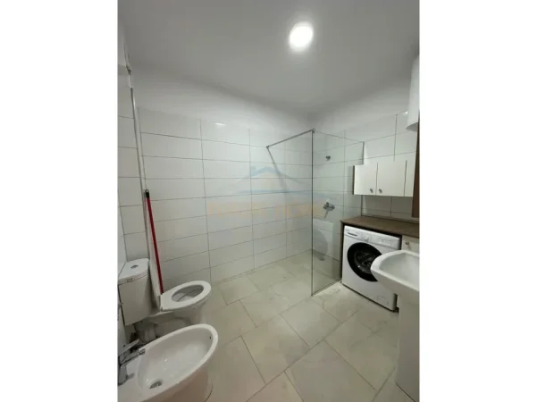 Tirane, shitet apartament 2+1 Kati 6, 104 m² 110.000 € (KAMEZ)