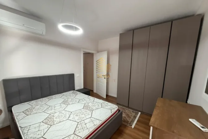 Tirane, jepet me qera apartament 2+1+Ballkon Kati 2, 66 m² 750 € (Rruga e Dibres)