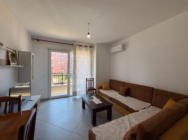 Tirane, jepet me qera apartament 1+1 Kati 2, 65 m² 400 € (Astir)