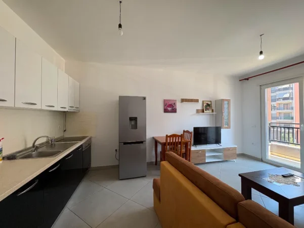 Tirane, jepet me qera apartament 1+1 Kati 2, 65 m² 400 € (Astir)