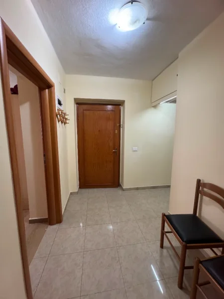 Tirane, jepet me qera apartament 1+1+Aneks Kati 2, 65 m² 500 € (Mozaiku)