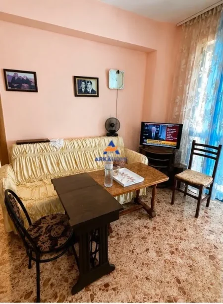 Tirane, shitet apartament 1+1+Ballkon Kati 4, 66 m²