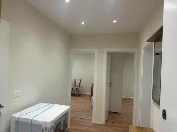 Tirane, jepet me qera apartament 2+1+Ballkon Kati 3, 75 m² 60.000 € (Ali Demi, Drejtoria e Policise)