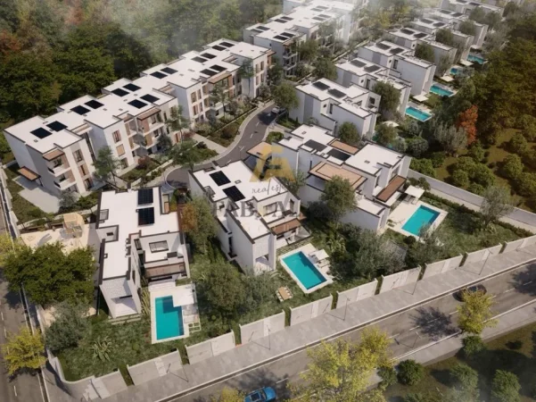 Tirane, shitet Vile Vile 2 Katshe , 430 m² 1.100.000 € (Mjull Bathore, Tiranë)