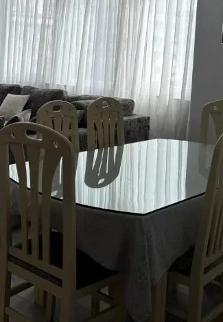 Tirane, jepet me qera apartament 3+1 Kati 6, 125 m² 1.200 € (Kompleksi Delijorgji)