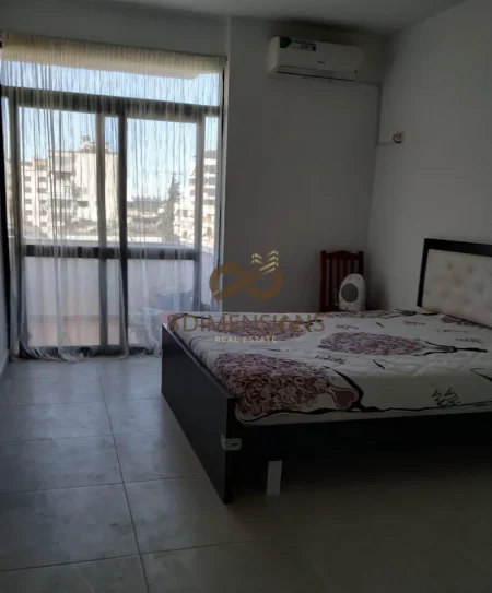 Apartament me qera 2+1 tek 21 Dhjetori D8242A-194