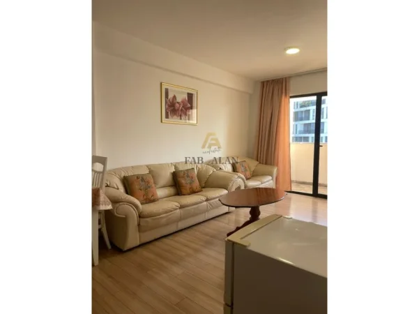 Tirane, shitet apartament 3+1+Ballkon , 149 m² 215.000 € (Rruga 5 Maji, Tirana, Albania)