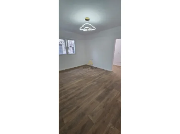 Tirane, shitet apartament 1+1 , 57 m² 137.000 € (Rruga Ali Demi)