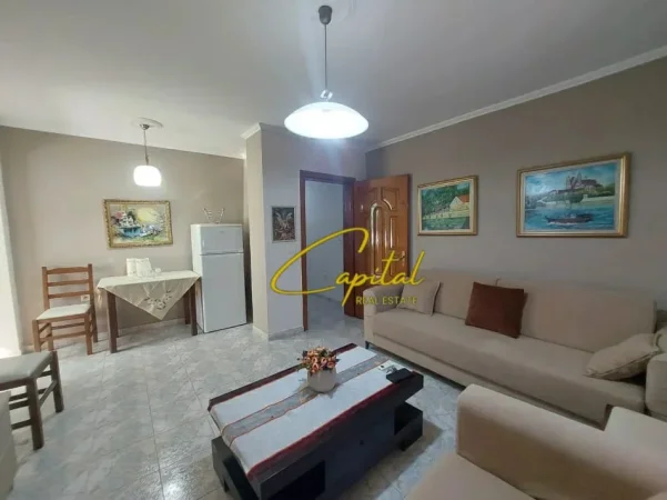 Tirane, jepet me qera apartament 1+1 Kati 3, 65 m² 500 € (RRUGA E ELBASANIT)