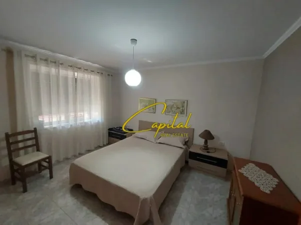 Tirane, jepet me qera apartament 1+1 Kati 3, 65 m² 500 € (RRUGA E ELBASANIT)