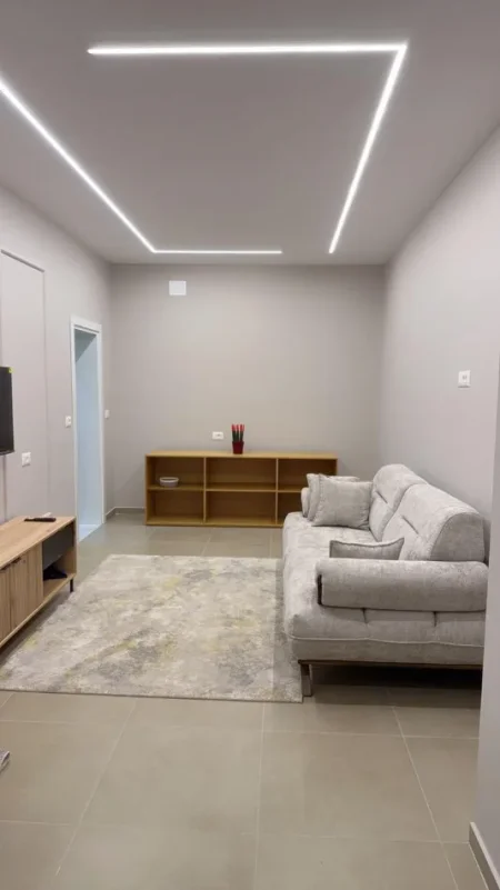 🏡 Jepet me Qira Apartament 1+1 ne Vasil Shanto,  600 mije leke