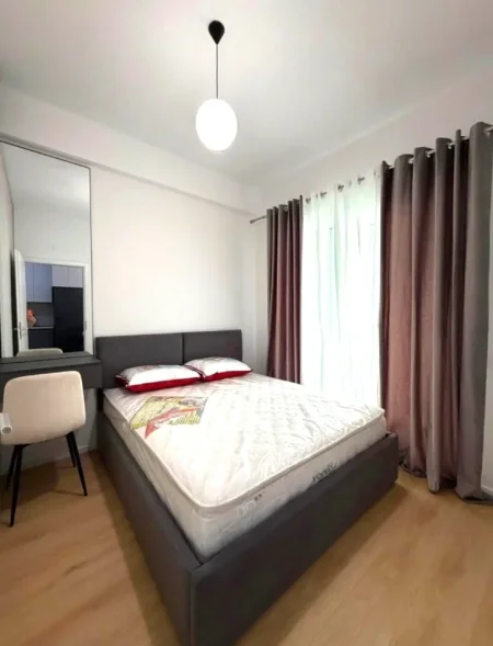 🏡 Jepet me Qira Apartament 1+1 ne Ali Dem tek  📍 Kompleksi Kadiu, 450 mije leke