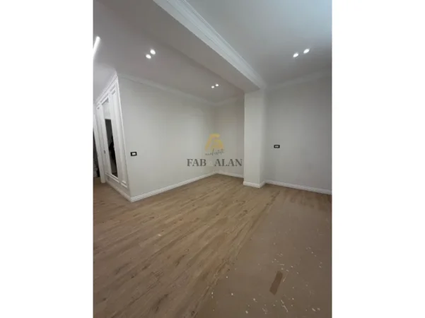 Tirane, shitet 1+1 Kati 9, 64 m² 149.316 € (Astir)