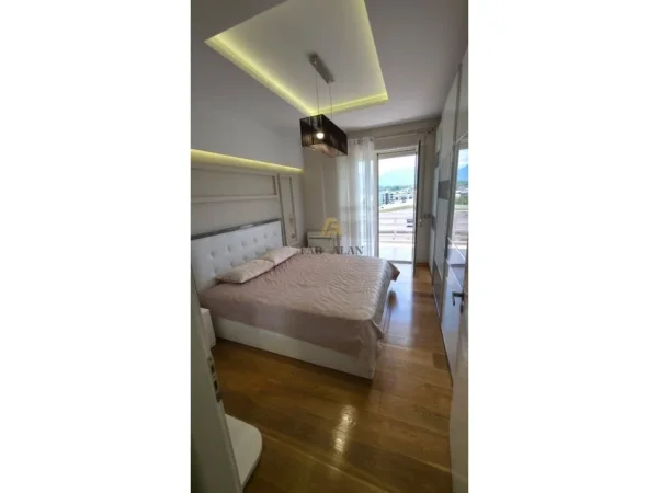 Tirane, shitet apartament 2+1 , 96 m² 262.700 € (Liqeni Artificial i Tiranes)