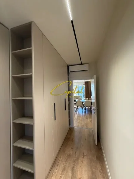 Tirane, jepet me qera apartament 3+1 Kati 3, 127 m² 1.100 € (RRUGA JORDAN MISJA)