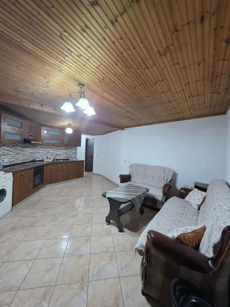 Tirane, jepet me qera apartament 1+1 Kati 10, 70 m² 400 € (DON BOSKO)