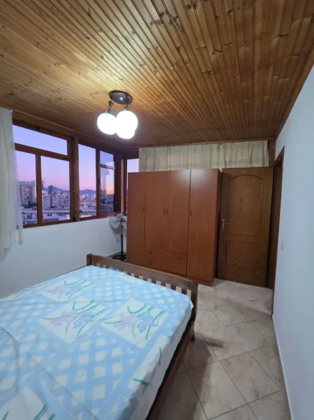 Tirane, jepet me qera apartament 1+1 Kati 10, 70 m² 400 € (DON BOSKO)